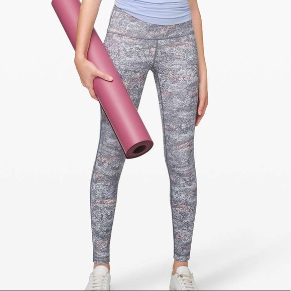 NWOT Lululemon Wunder Under High-Rise Tight 28" Full-On Luxtreme Gray Multi - Picture 2 of 10